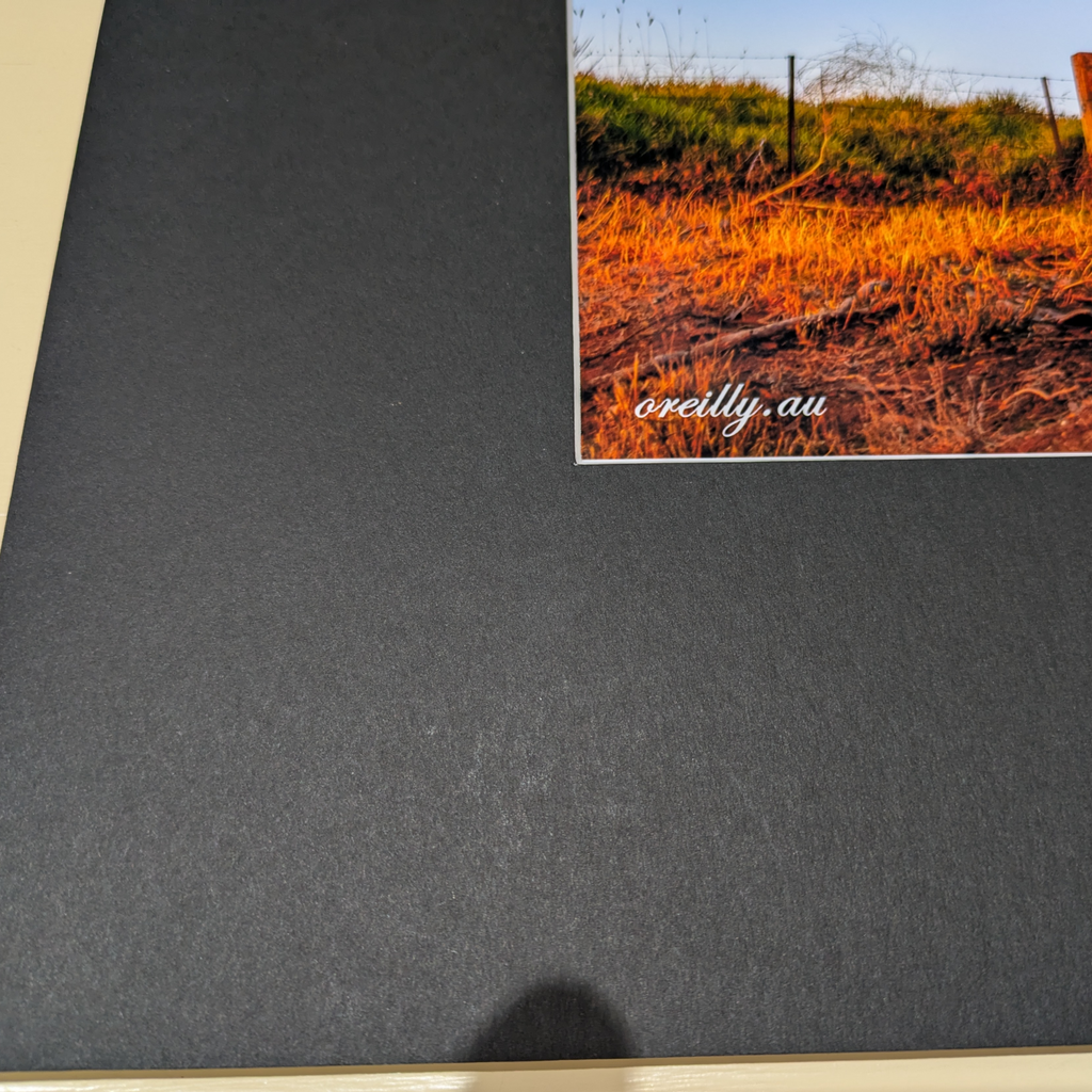 An example of the 80mm Mat and Signature.