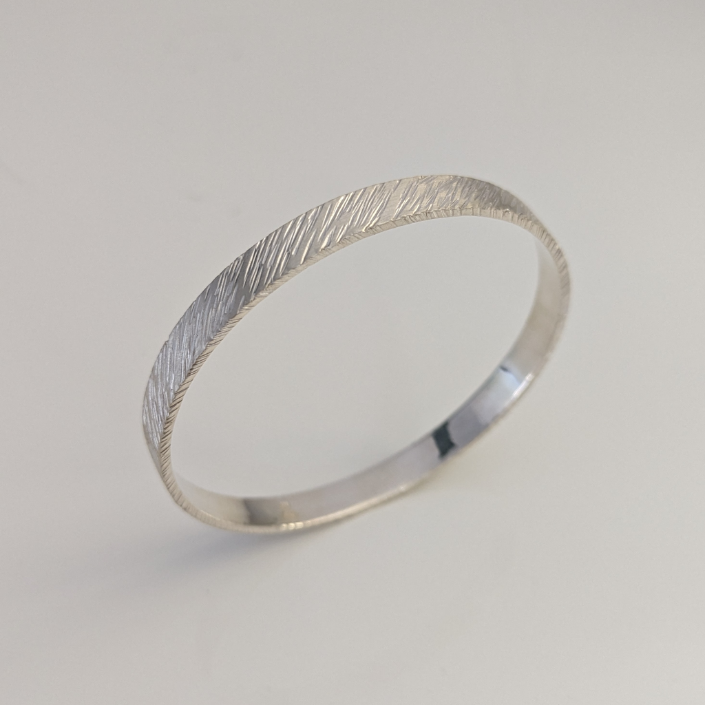 hammered bangle