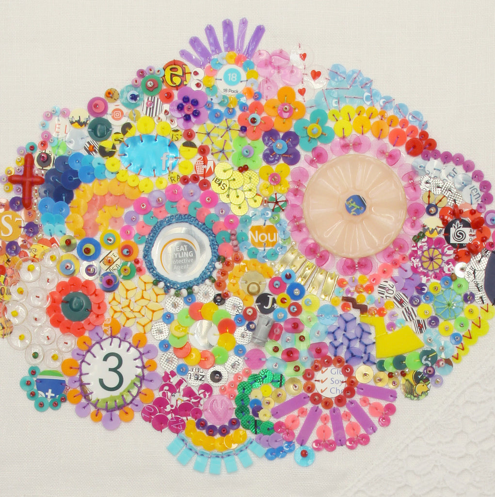 Purge Sampler III
Waste plastic, found handkerchief, beads, thread
2021